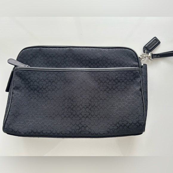 Vintage Coach Toiletry Bag Black Mini Signature C Jacquard - Picture 2 of 7